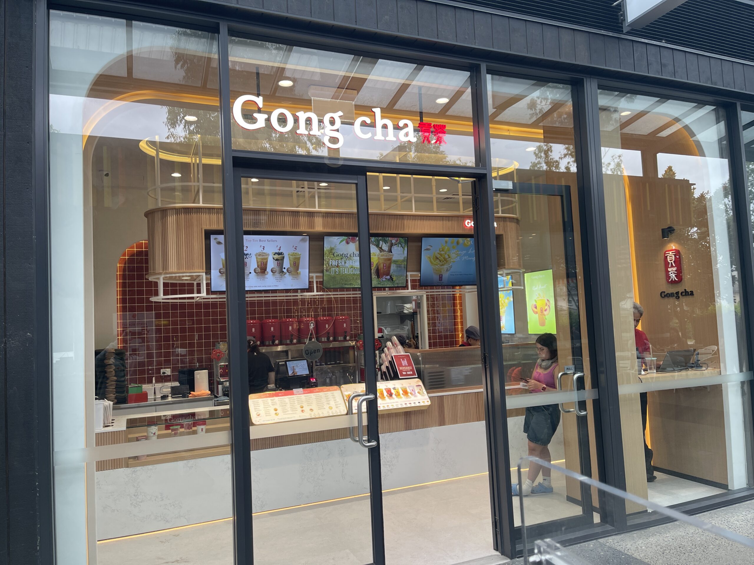 Gong Cha banner